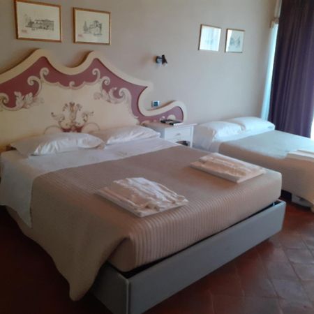 קיארי Corte Breda, Agriturismo Bed&Breakfast מראה חיצוני תמונה