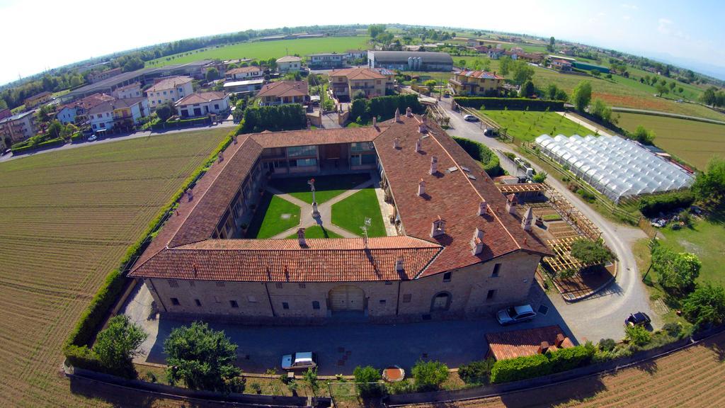 קיארי Corte Breda, Agriturismo Bed&Breakfast מראה חיצוני תמונה