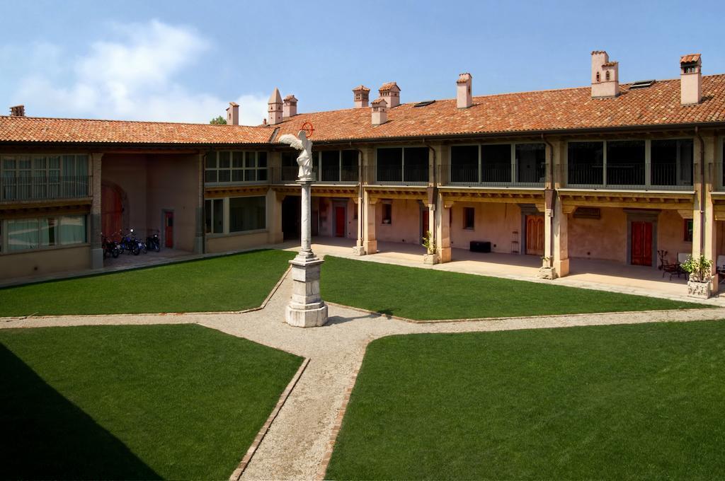 קיארי Corte Breda, Agriturismo Bed&Breakfast מראה חיצוני תמונה